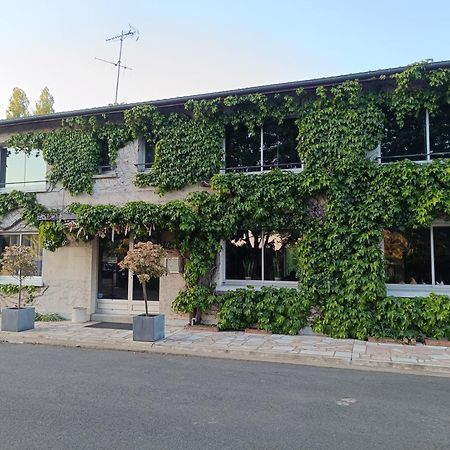 Chambres D'Hotes Du Port Gautier Vouvray-sur-Loir Exterior foto