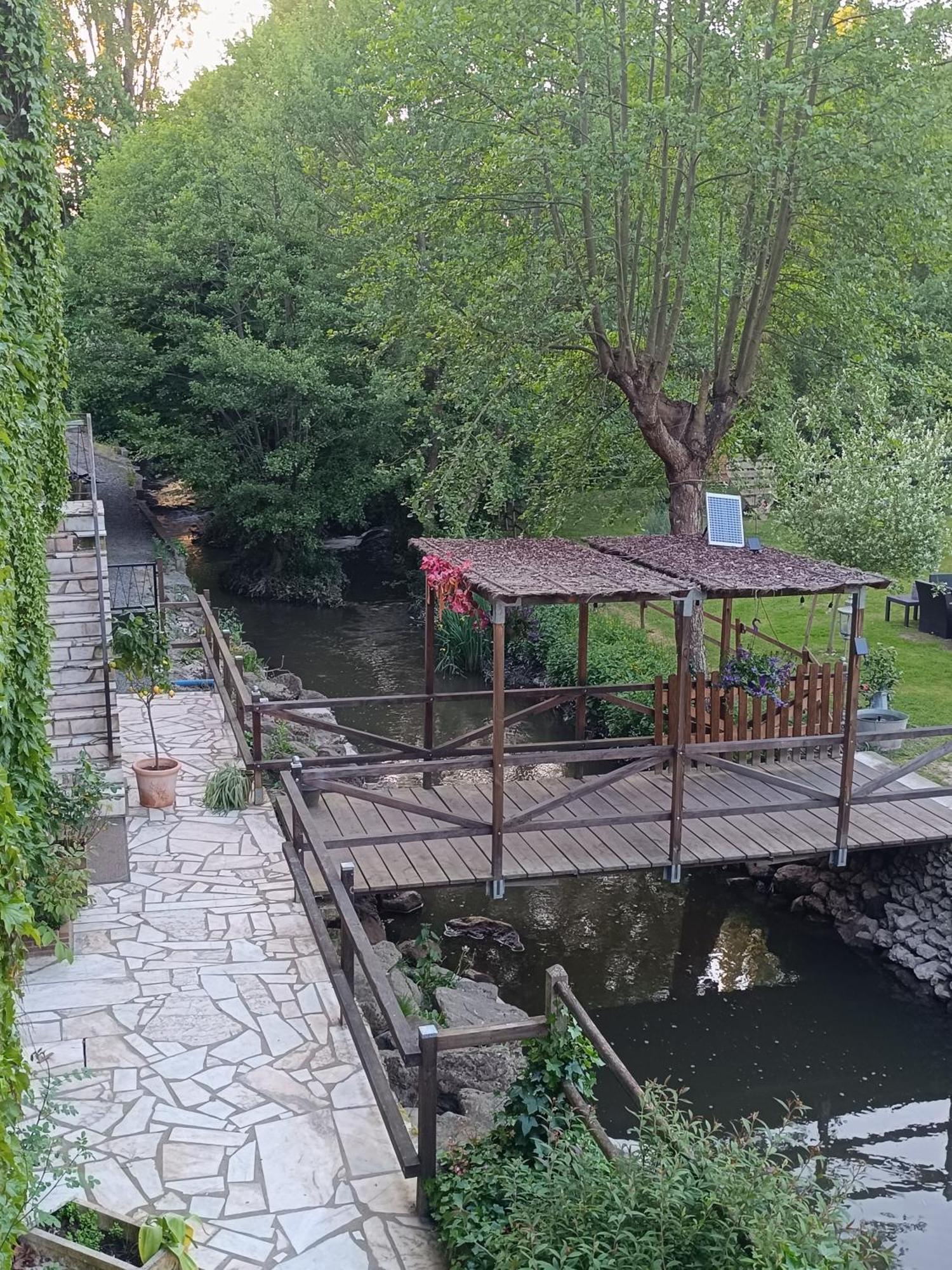 Chambres D'Hotes Du Port Gautier Vouvray-sur-Loir Exterior foto